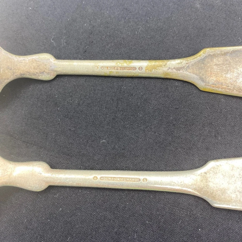 Antique Holmes & Edwards 8